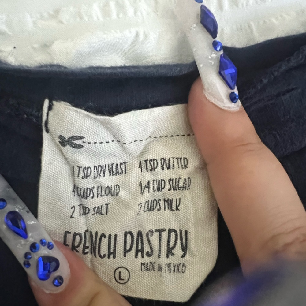 Pretty - Picture 2 of 2